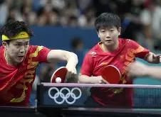 全运会常规赛对决在即！AC米兰演练定位球，北京首钢密集防守应对(免费3000钻石兑换码)